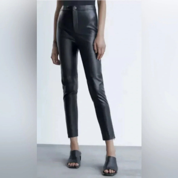ZARA Womens Faux Leather Size M Ankle Zip High Waisted Black‎ pants 4387/234 - Picture 1 of 11